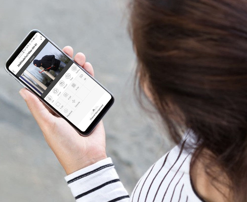 Hiseeu PK-4HB615 – 5MP 8CH POE Overvågningssystem med Lyd &amp; App-Kontrol