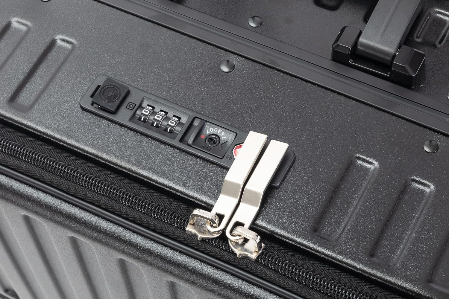 håndbagagekuffert med USB-tilslutning